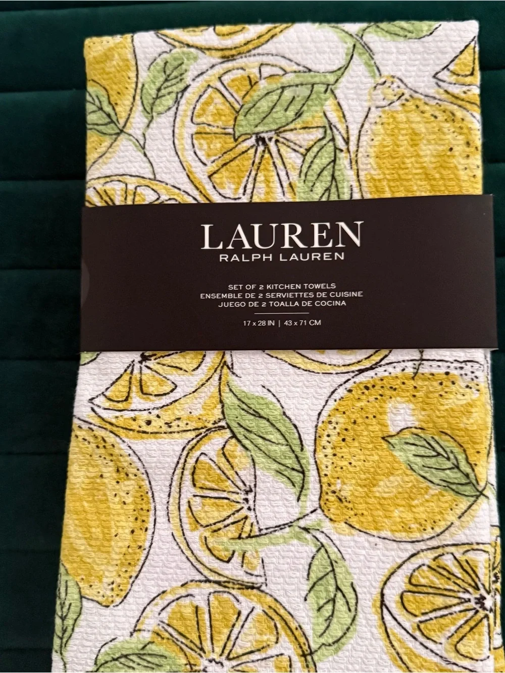 Lauren Ralph Lauren Lemon Print Kitchen Towels in Yellow and Green